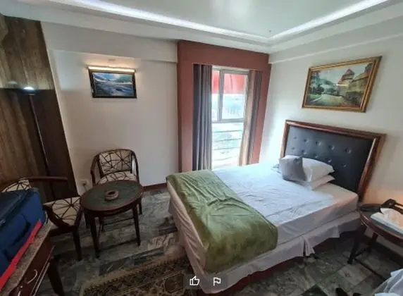 Deluxe Tek Büyük Yataklı Oda