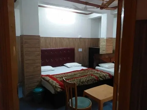 Family Oda, 1 Çift Kişilik Yatak, Sigara İçilmez