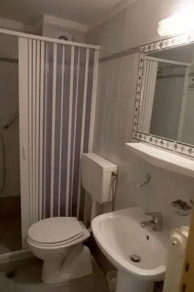 Standard Tek Büyük Yataklı Oda, 1 Çift Kişilik veya 2 Tek Kişilik Yatak