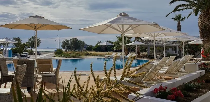Superior Tek Büyük Yataklı Oda (Sea or Pool View)