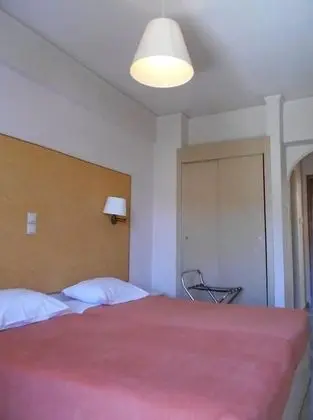 Tek Büyük veya İki Ayrı Yataklı Oda, Balkon, Şehir Manzaralı