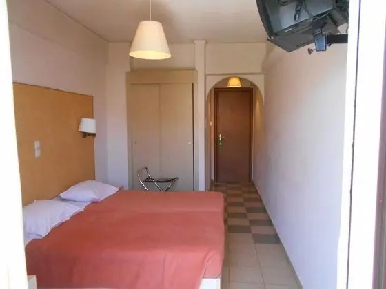Tek Büyük veya İki Ayrı Yataklı Oda, Balkon, Şehir Manzaralı