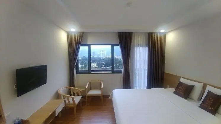 Deluxe Tek Büyük Yataklı Oda