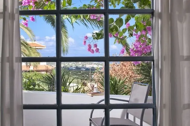 Villa, Deniz Manzaralı, Bahçeli