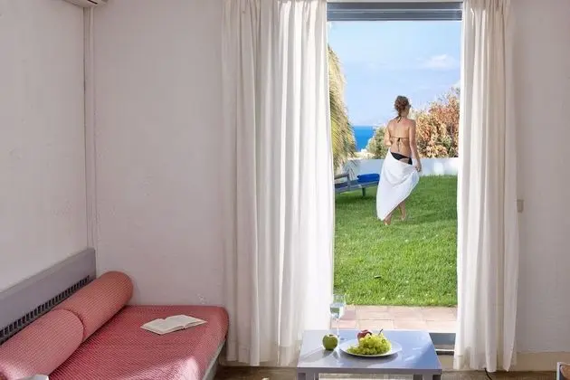 Villa, Deniz Manzaralı, Bahçeli