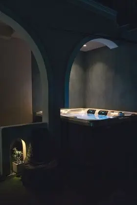 Superior Süit (Outdoor Hot Tub)