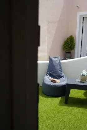 Tek Büyük Yataklı Oda (Outdoor Hot Tub)