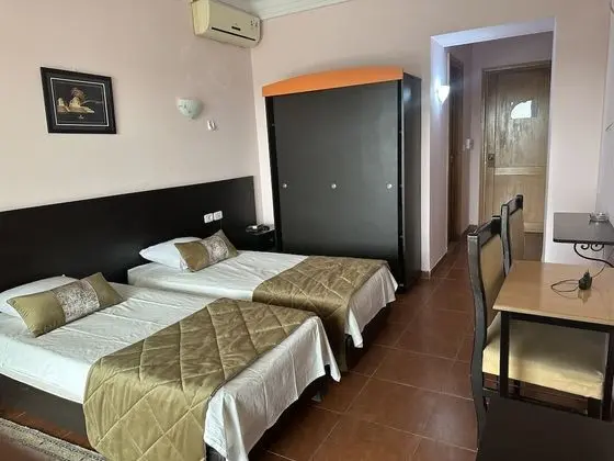 Basic Tek Büyük Yataklı Oda, 1 Yatak Odası