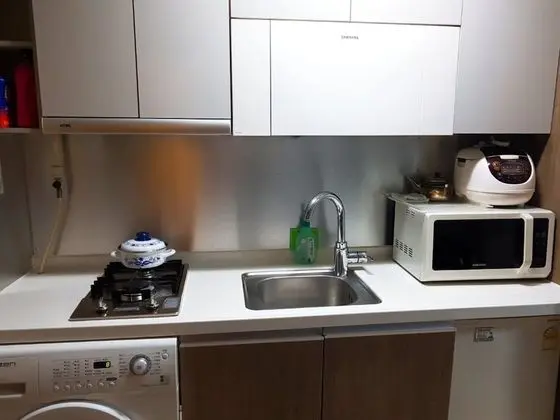 Room 1