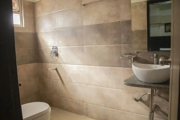 Premium Tek Büyük Yataklı Oda