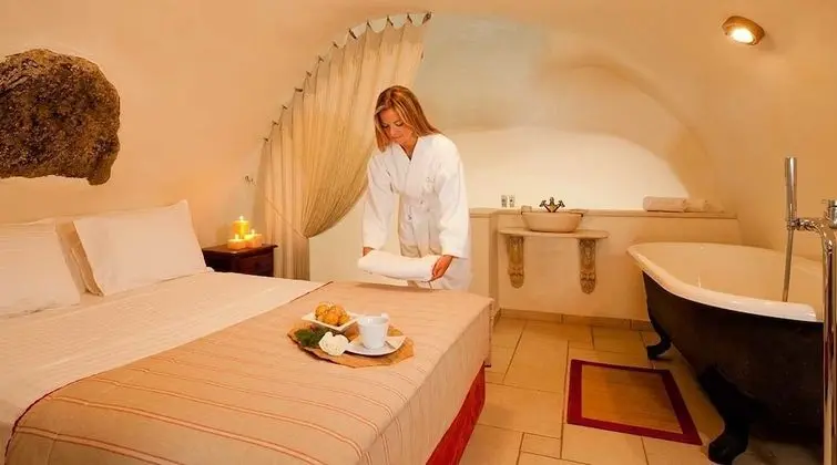 Grand Villa, 3 Yatak Odası, Kişiye Özel Havuzlu, Deniz Manzaralı (Cave)