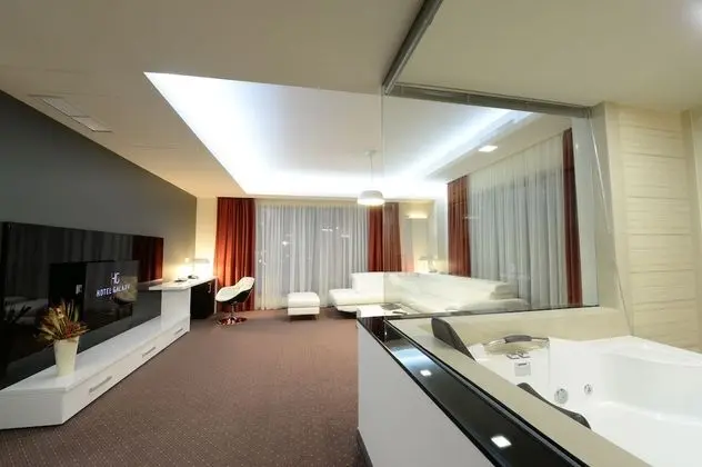 Executive Apart Daire (5% discount in the restaurant)