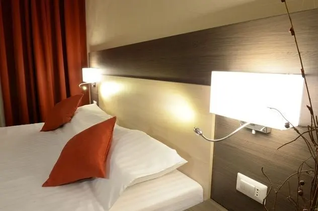 Tek Büyük Yataklı Oda (10% discount in lobby bar)