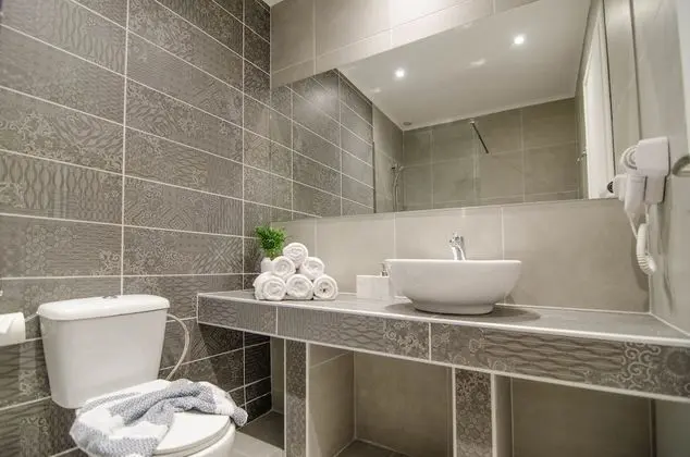 Deluxe Tek Büyük Yataklı Oda, Deniz Manzaralı