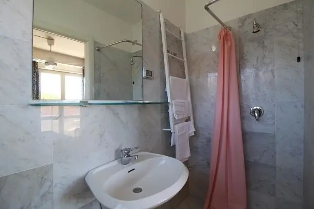 Tek Kişilik Oda, 1 Tek Kişilik Yatak, Sigara İçilmez