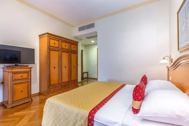 Superior Tek Büyük Yataklı Oda, Balkon, Deniz Manzaralı