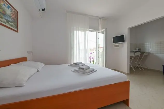 Stüdyo, Balkon