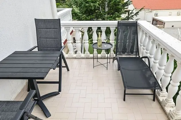 Stüdyo, Balkon