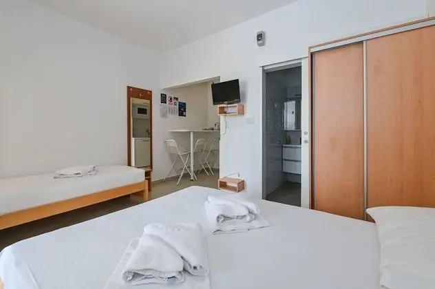 Stüdyo, Birden Çok Yatak, Veranda, Havuz Manzaralı