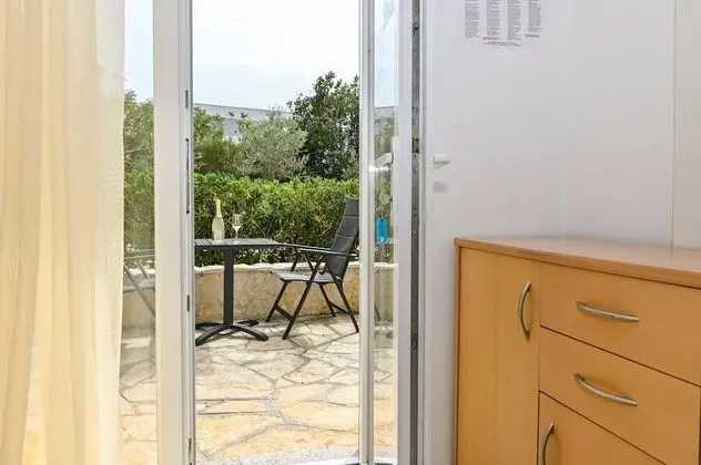 Stüdyo, Veranda, Avlu Manzaralı