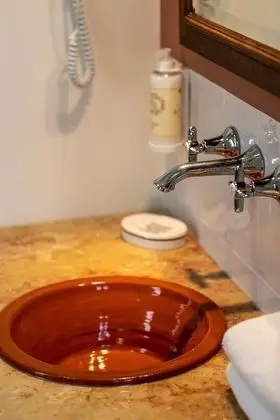 Comfort Tek Büyük Yataklı Oda (Machada)