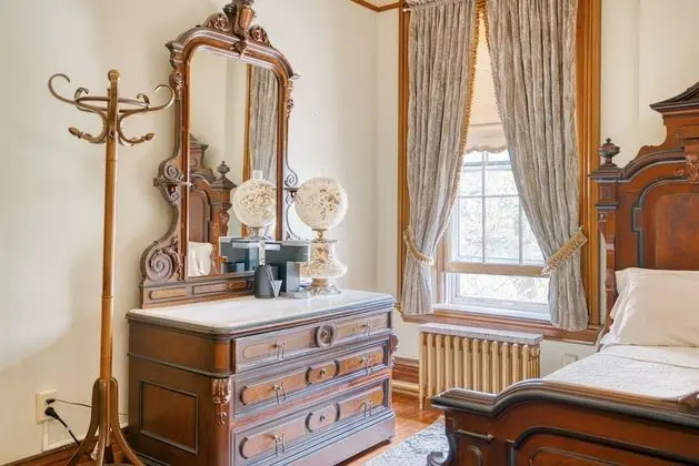 Jackson Room
