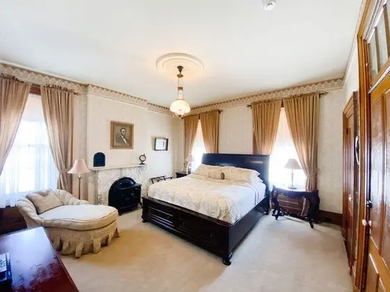 Lincoln Room