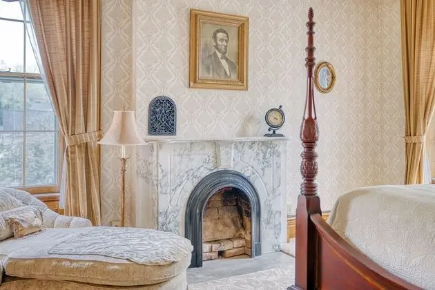 Lincoln Room