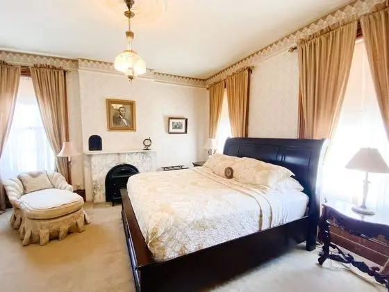 Lincoln Room