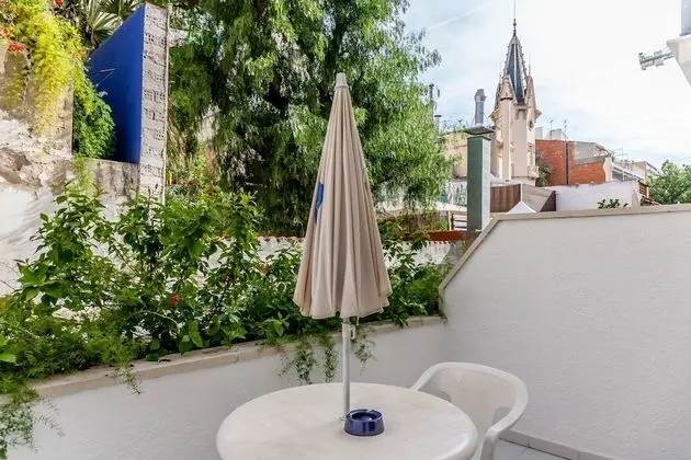 Superior Tek Büyük veya İki Ayrı Yataklı Oda (annex building)