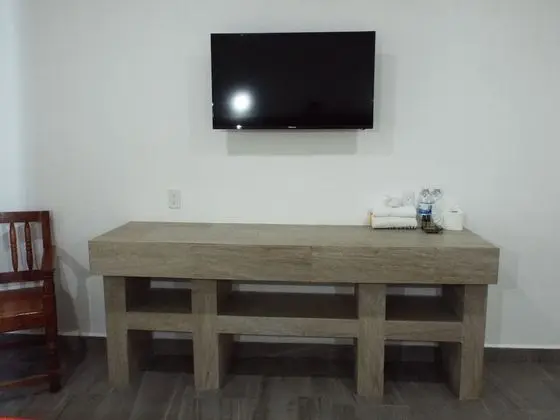 Tek Büyük Yataklı Oda, 2 Çift Kişilik Yatak