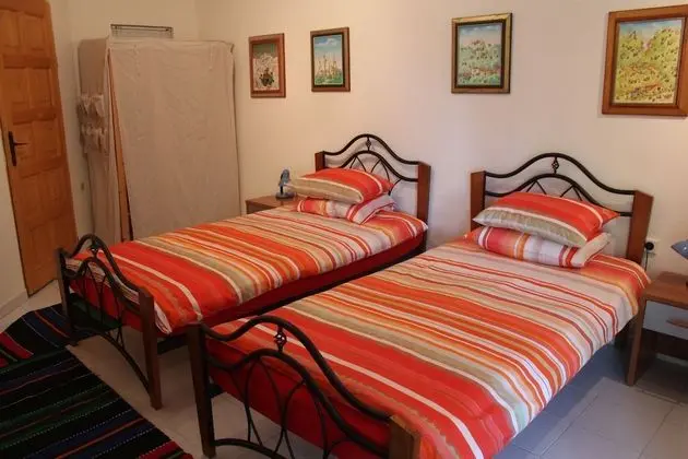 Stüdyo, Küçük Mutfak, Bahçe Manzaralı