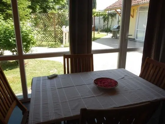 Stüdyo, Küçük Mutfak, Bahçe Manzaralı