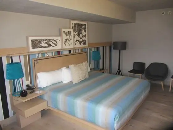 Privilige 1 King bed room