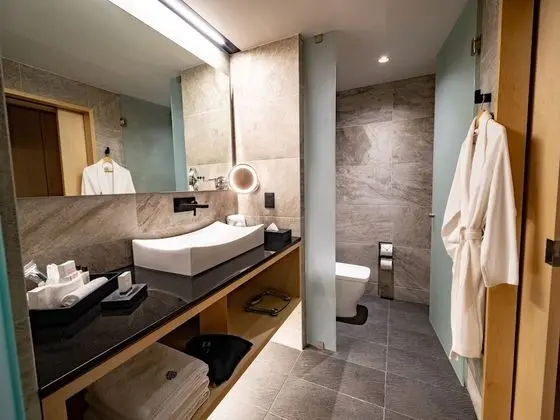 Deluxe Room, 1 King Bed