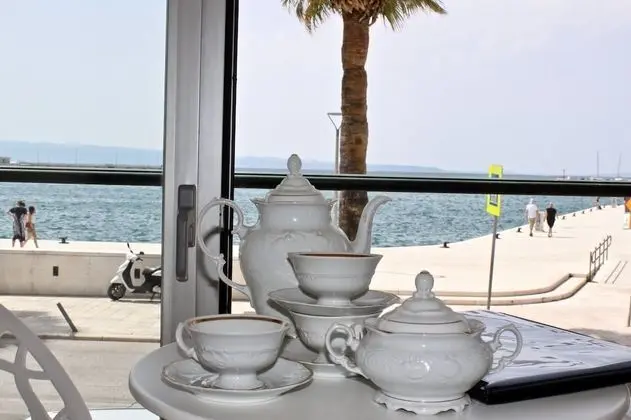 Deluxe With Sea View