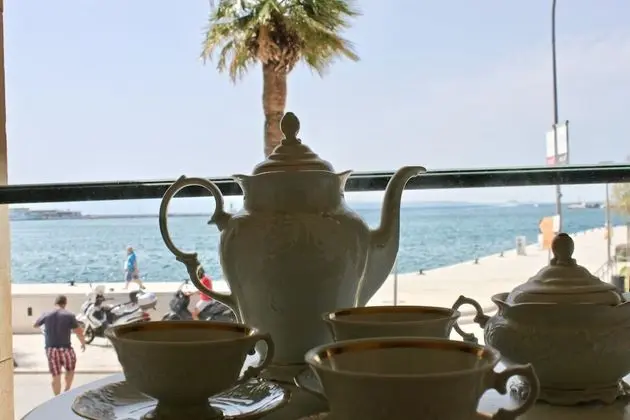 Deluxe With Sea View