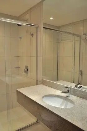 Luxury Tek Büyük Yataklı Oda