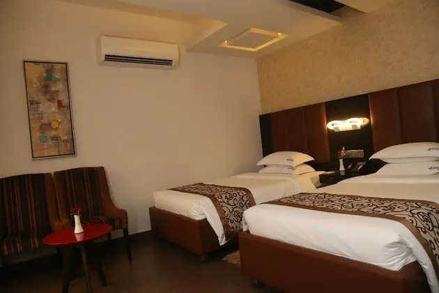 Deluxe Tek Büyük veya İki Ayrı Yataklı Oda, 1 Yatak Odası