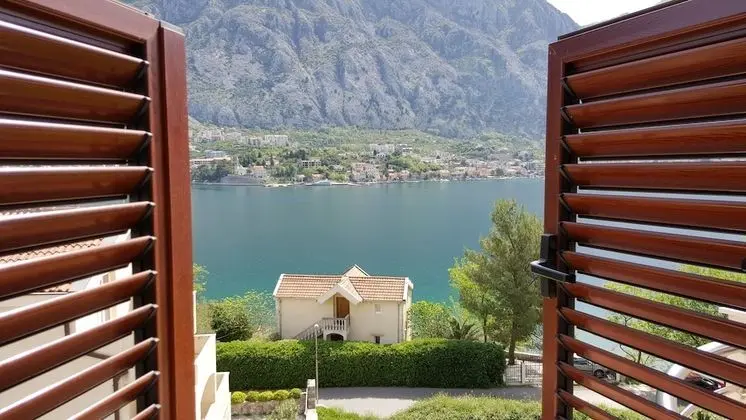Tek Büyük Yataklı Oda, Deniz Manzaralı