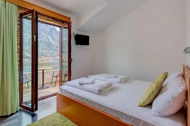 Tek Büyük Yataklı Oda, Deniz Manzaralı