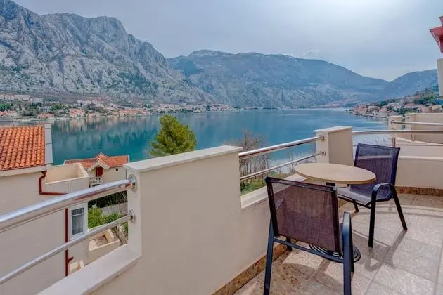 Tek Büyük Yataklı Oda, Deniz Manzaralı