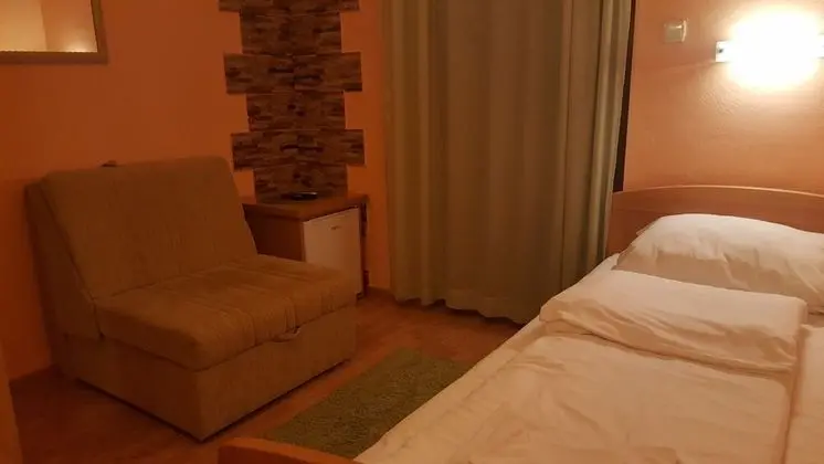 Tek Kişilik Oda, Deniz Manzaralı