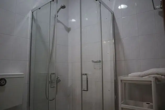 Tek Büyük Yataklı Oda, Nehir Manzaralı (Cascata do Arado)