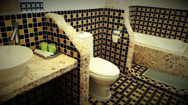 Comfort Tek Büyük Yataklı Oda