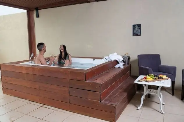 Çatı Katı Süiti (Penthouse)