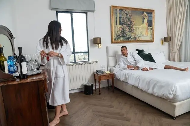 Çatı Katı Süiti (Penthouse)