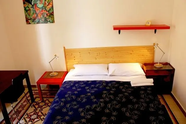 Tek Büyük Yataklı Oda, Ortak Banyo