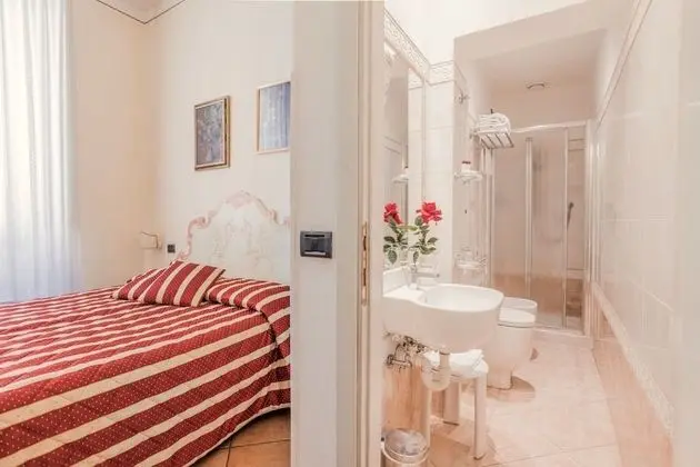 Basic Tek Büyük Yataklı Oda