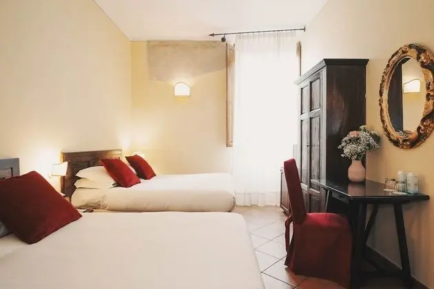 Standard Dört Kişilik Oda